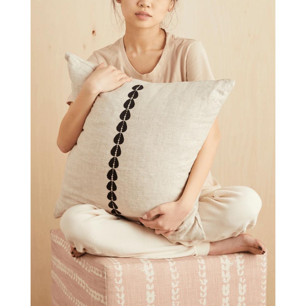 Cowrie Pillow - Natural